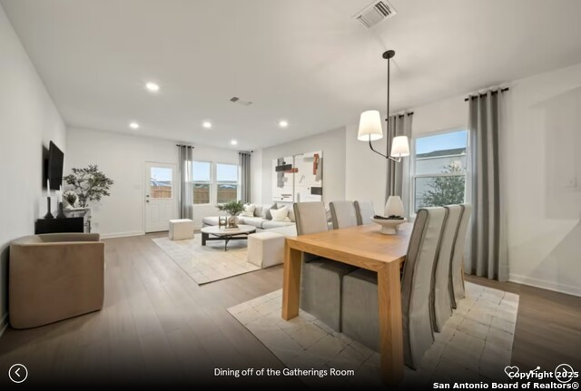 Listing photo id 3 for 105 Lindheimer