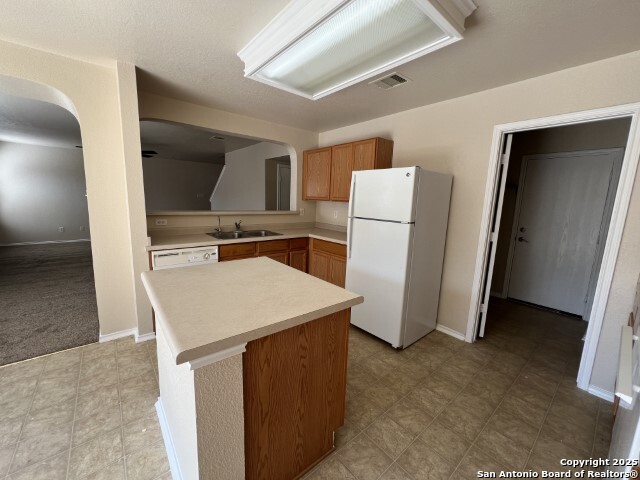 Image 6 of 15 For 10702 Terrace Crst