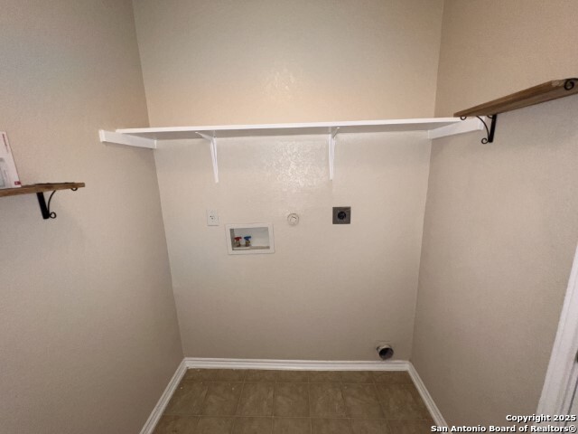 Image 7 of 15 For 10702 Terrace Crst