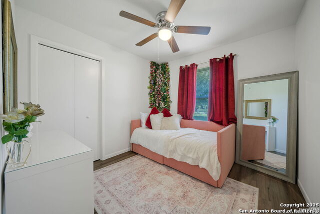 Image 29 of 36 For 3634 Du Barry