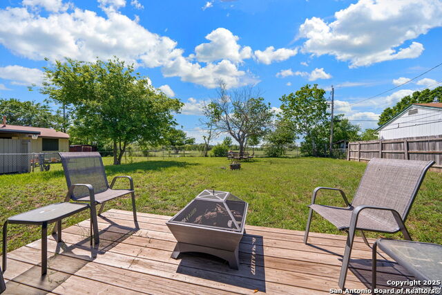 Image 32 of 36 For 3634 Du Barry