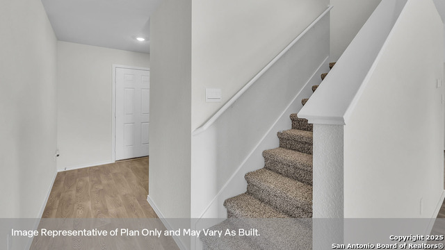 Image 19 of 48 For 441 Low Pasture Trail