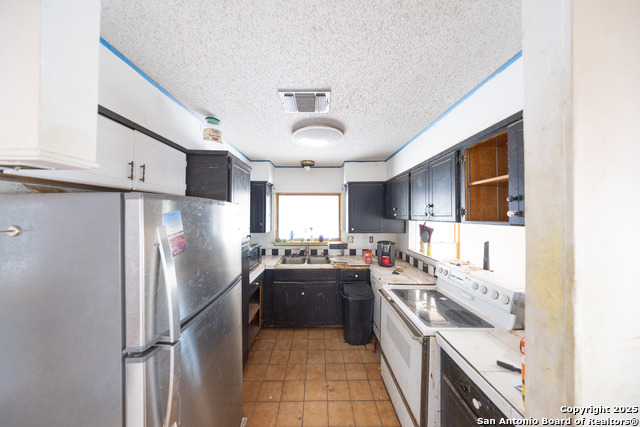 Image 18 of 41 For 155 Englehart