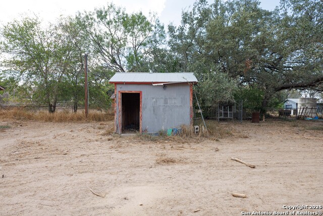 Image 28 of 41 For 155 Englehart