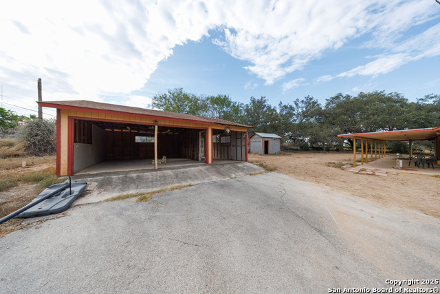 Image 32 of 41 For 155 Englehart