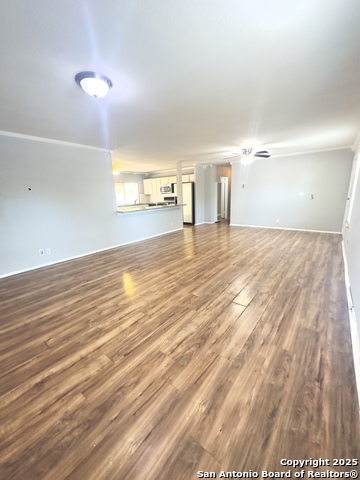 Image 5 of 19 For 4706 Castle Stream Drive