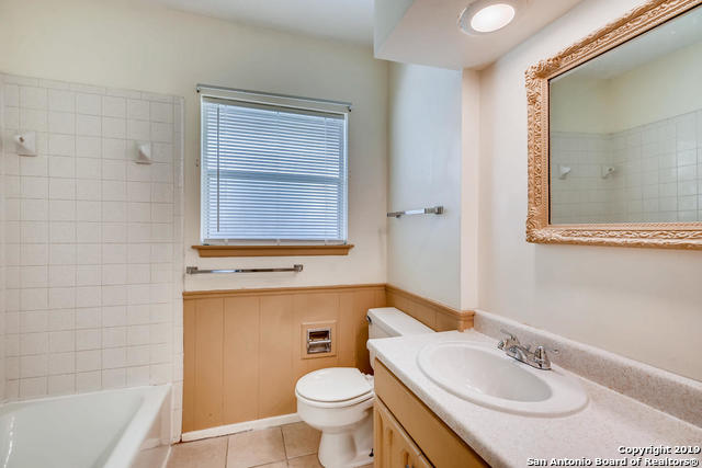 Image 17 of 25 For 10506 Luzon Dr