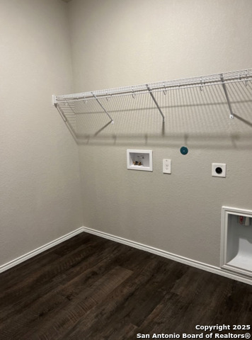 Image 10 of 21 For 4215 Asher Alley