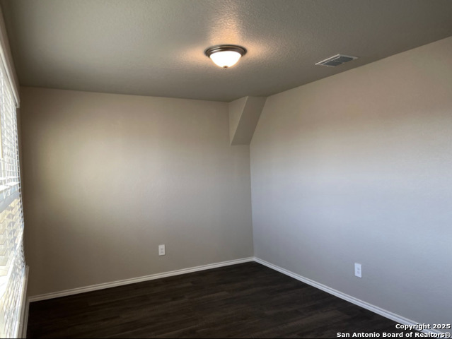 Image 7 of 21 For 4215 Asher Alley