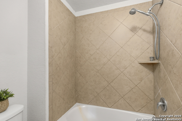 Image 29 of 32 For 6023 Pleasant Lake