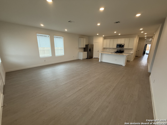 Image 10 of 44 For 31912 Ambrose Street Ne