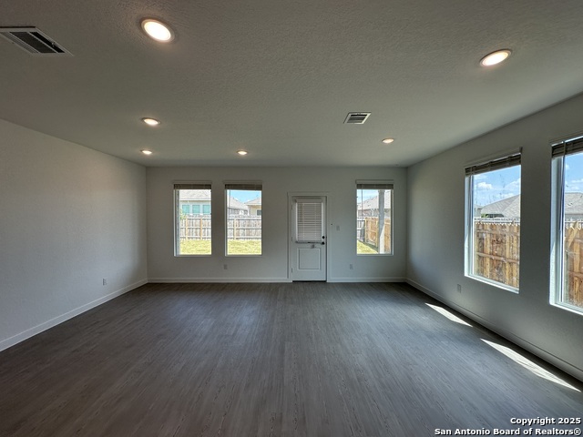 Image 12 of 44 For 31912 Ambrose Street Ne