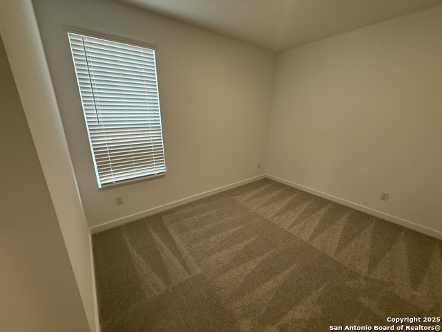 Image 13 of 44 For 31912 Ambrose Street Ne