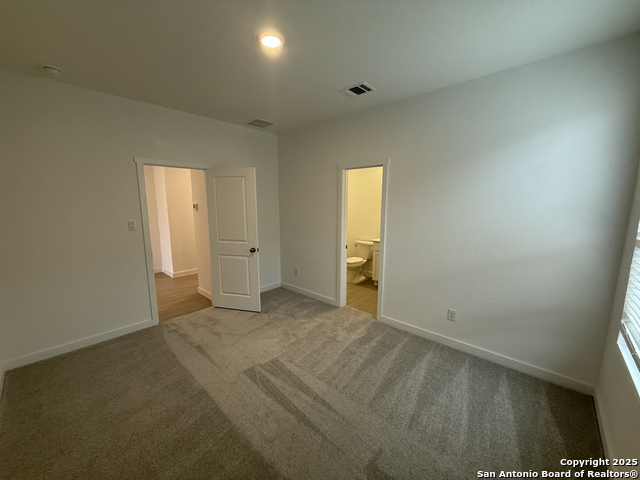 Image 17 of 44 For 31912 Ambrose Street Ne