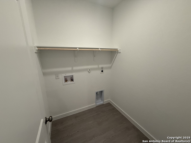 Image 21 of 44 For 31912 Ambrose Street Ne