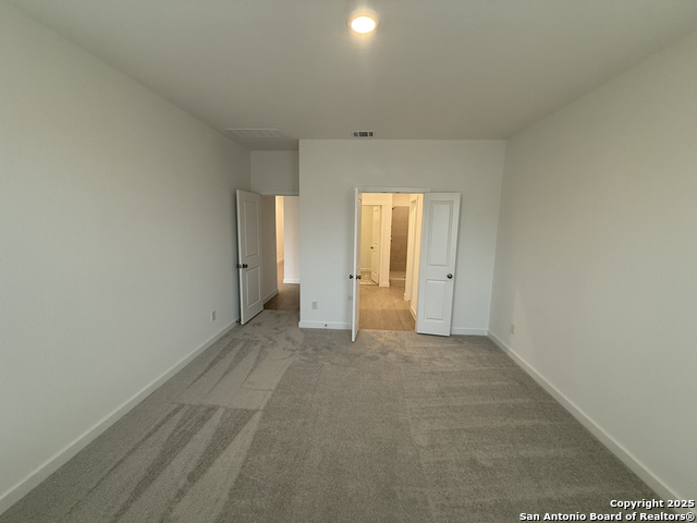 Image 23 of 44 For 31912 Ambrose Street Ne