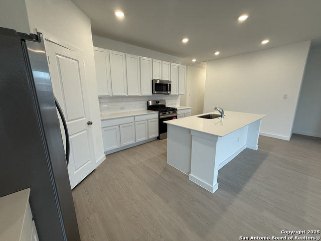 Image 7 of 44 For 31912 Ambrose Street Ne