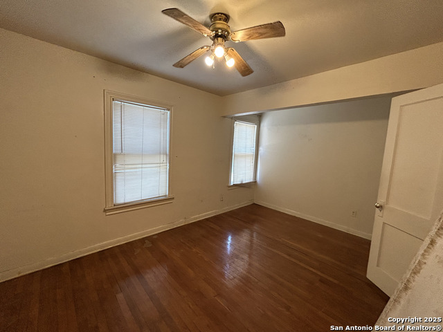 Image 13 of 18 For 2130 Burnet