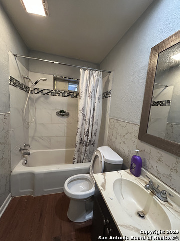 Image 14 of 18 For 2130 Burnet