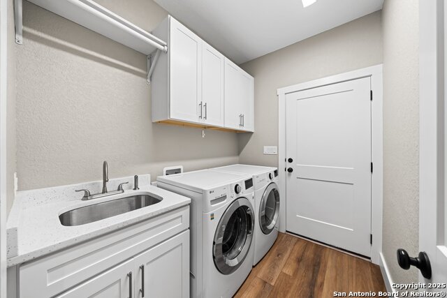 Image 13 of 26 For 808 Gray Oak