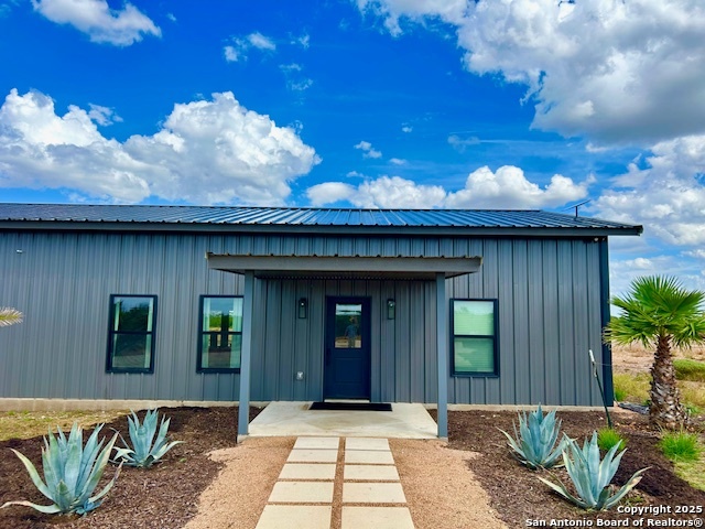 Details for Ih 35  , Pearsall, TX 78061