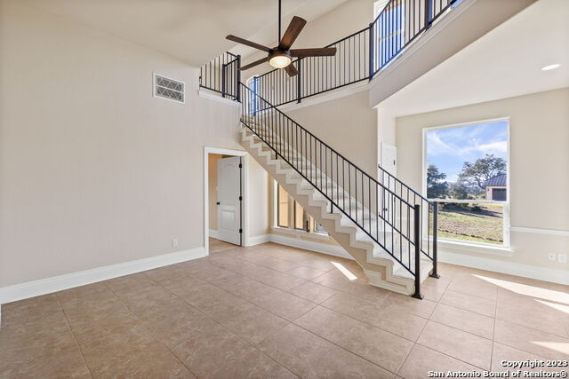 Listing photo id 23 for 204 Paradise Point