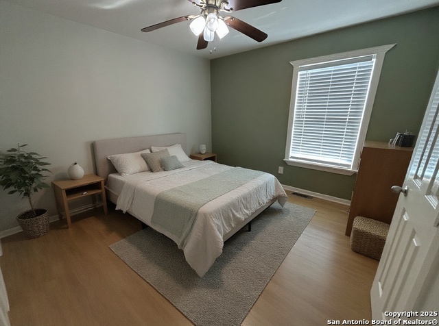 Image 7 of 14 For 2122 Dahlgreen