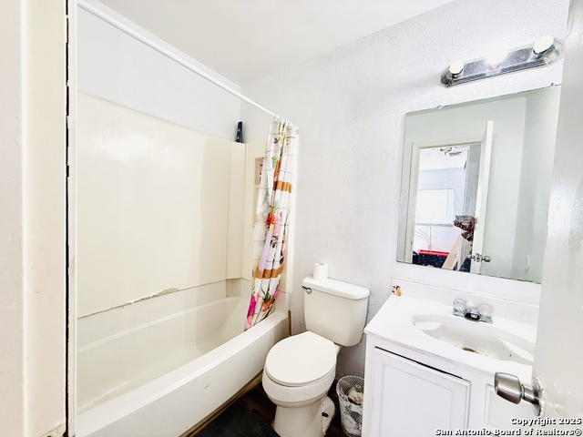 Image 12 of 17 For 4142 Sunrise Creek