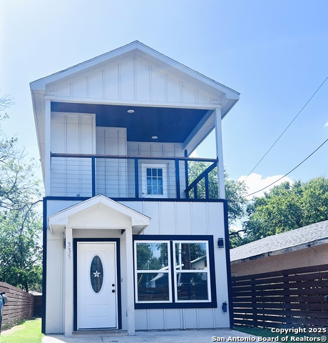 Image 2 of 17 For 335 San Eduardo S