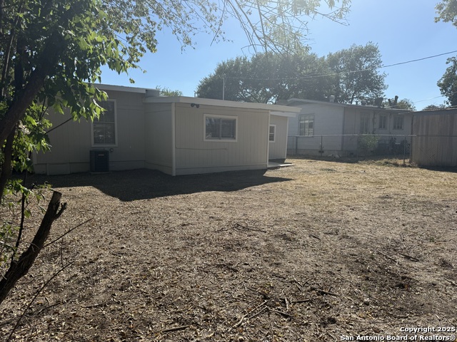 Image 27 of 27 For 223 Adrian  