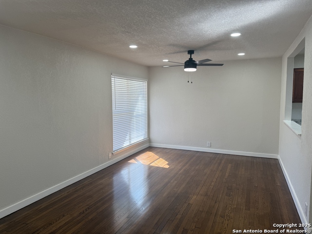 Image 7 of 27 For 223 Adrian  