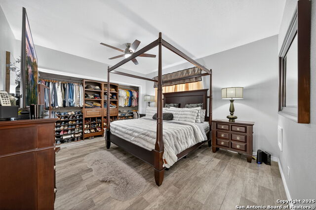 Image 18 of 31 For 7707 Mary Carolyn St