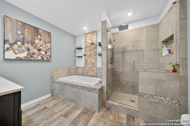 Image 20 of 31 For 7707 Mary Carolyn St