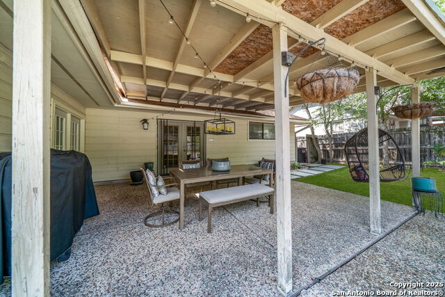 Image 26 of 31 For 7707 Mary Carolyn St