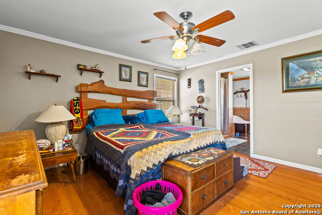 Image 19 of 64 For 425 Old Pleasanton