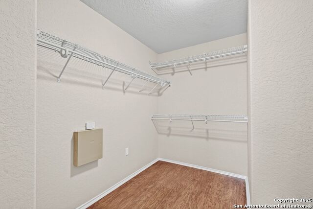 Image 23 of 32 For 9211 Rainbow Creek