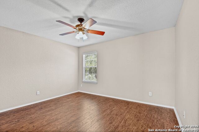 Image 24 of 32 For 9211 Rainbow Creek