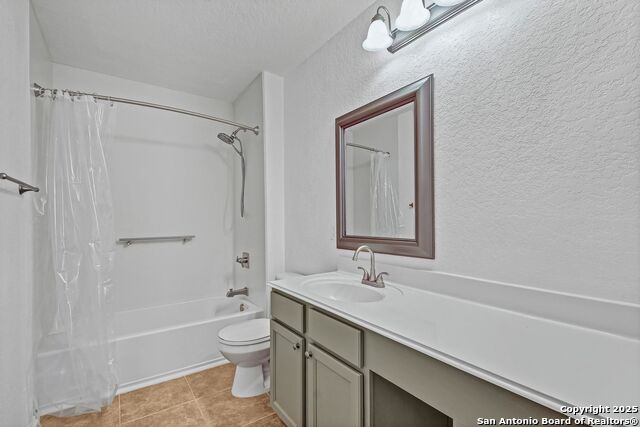 Image 26 of 32 For 9211 Rainbow Creek