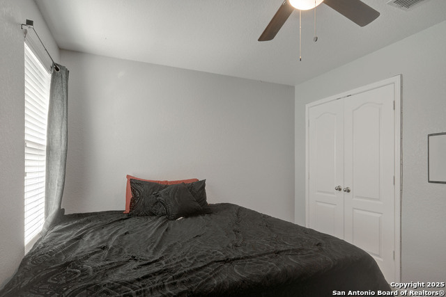 Listing photo id 17 for 10303 Mission Arc