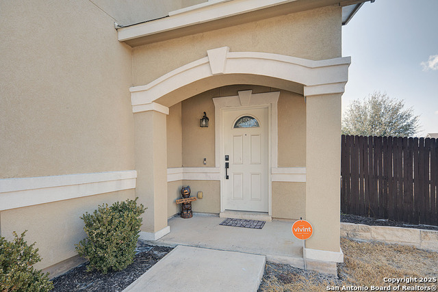 Listing photo id 1 for 10303 Mission Arc