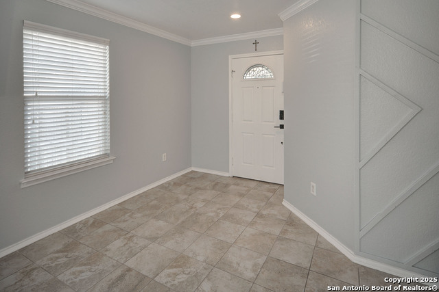 Listing photo id 2 for 10303 Mission Arc