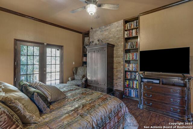 Image 22 of 50 For 127 Siebeneicher Rd