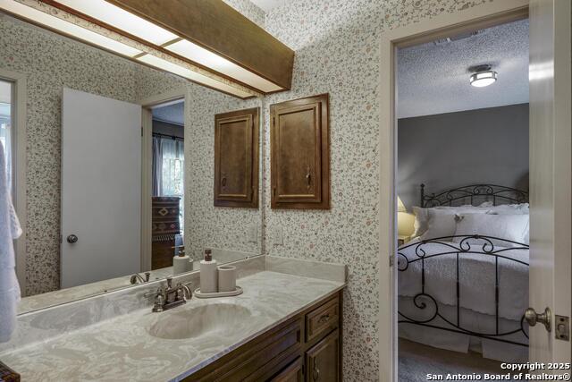 Image 26 of 50 For 127 Siebeneicher Rd