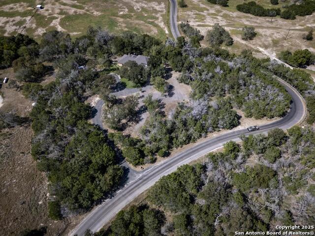 Image 37 of 50 For 127 Siebeneicher Rd