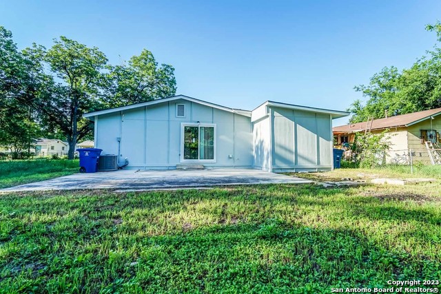 Image 27 of 28 For 825 Fitch  