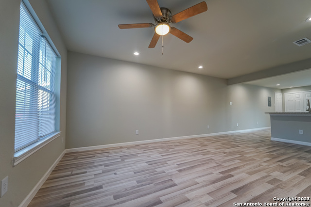 Image 6 of 28 For 825 Fitch  