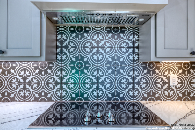 Image 19 of 50 For 58 Greystone Hills Circle