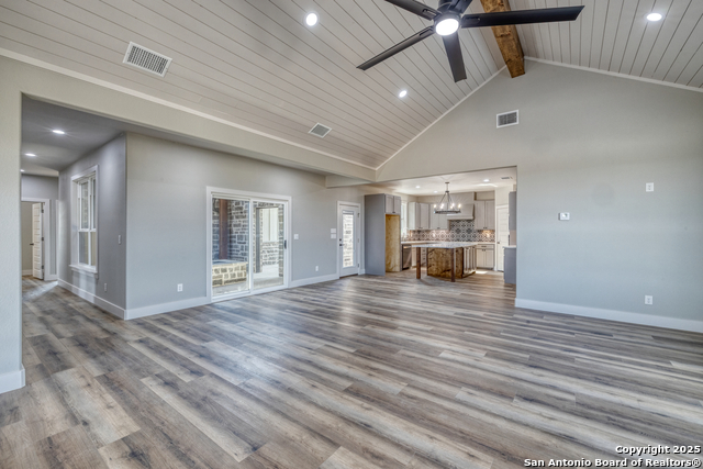 Image 25 of 50 For 58 Greystone Hills Circle