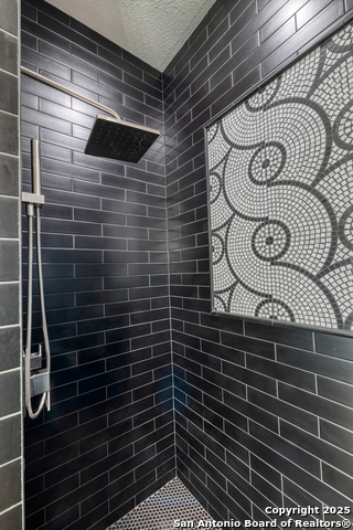 Image 30 of 50 For 58 Greystone Hills Circle