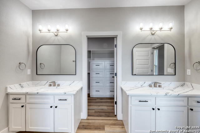 Image 31 of 50 For 58 Greystone Hills Circle